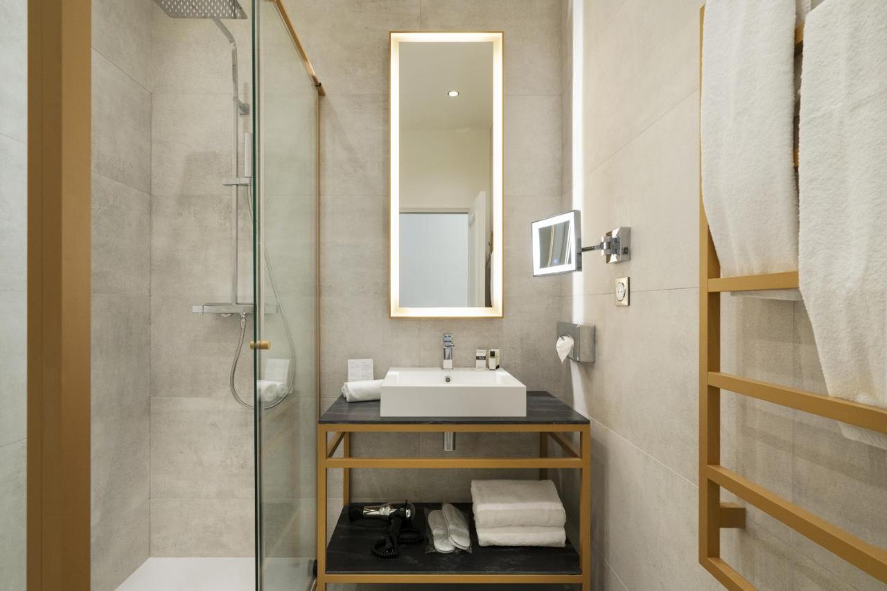 Vestay Montaigne Paris Cameră foto