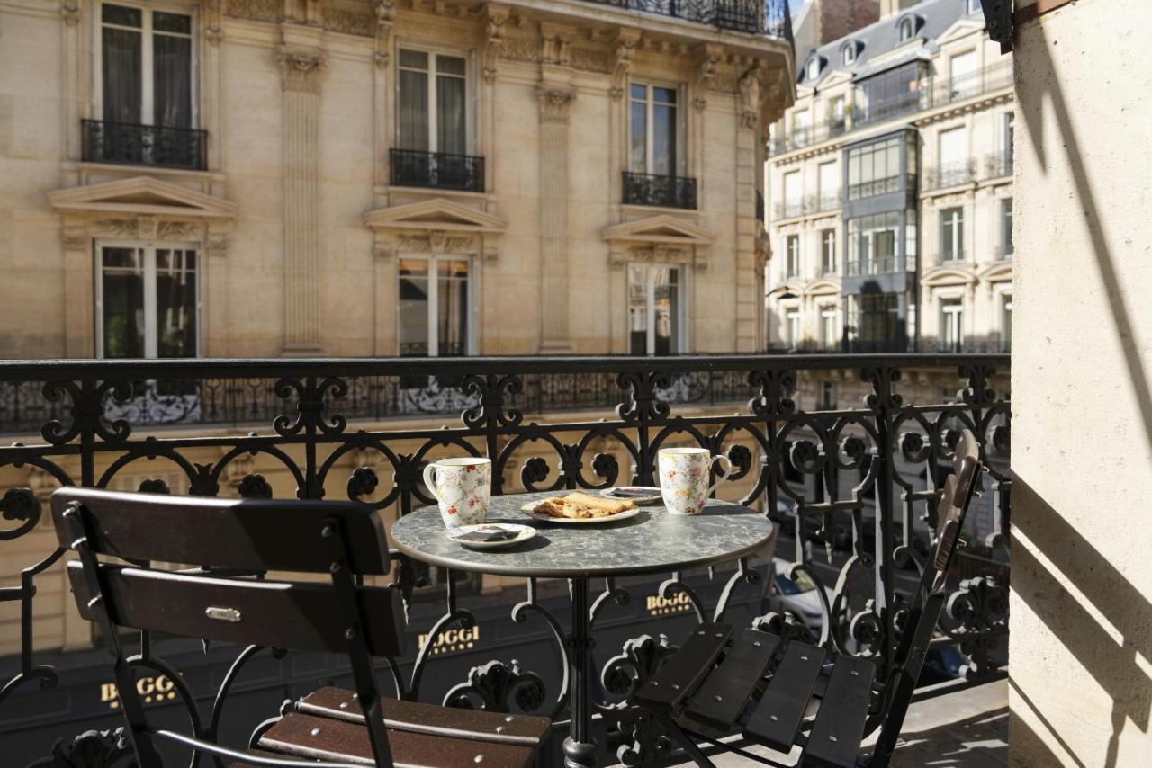 Vestay Montaigne Paris Exterior foto